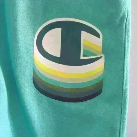 CHAMPION | Men's Teal Reverse Weave Heavyweight Cut-off Shorts - Picture 3 of 6